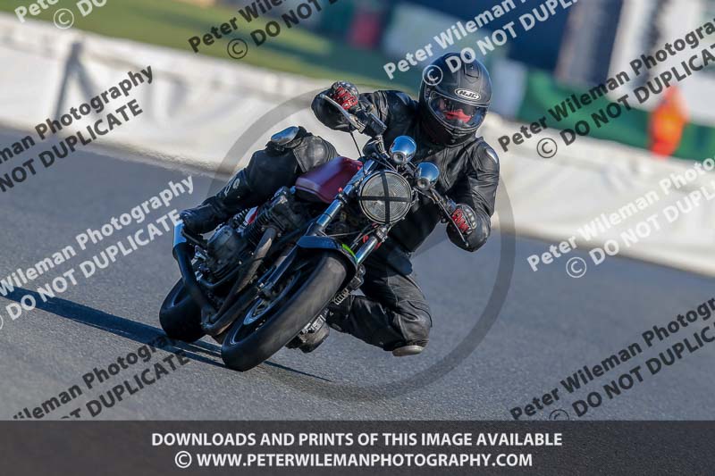 PJM Wedding Photography;enduro digital images;event digital images;eventdigitalimages;mallory park;mallory park photographs;mallory park trackday;mallory park trackday photographs;no limits trackdays;peter wileman photography;racing digital images;trackday digital images;trackday photos